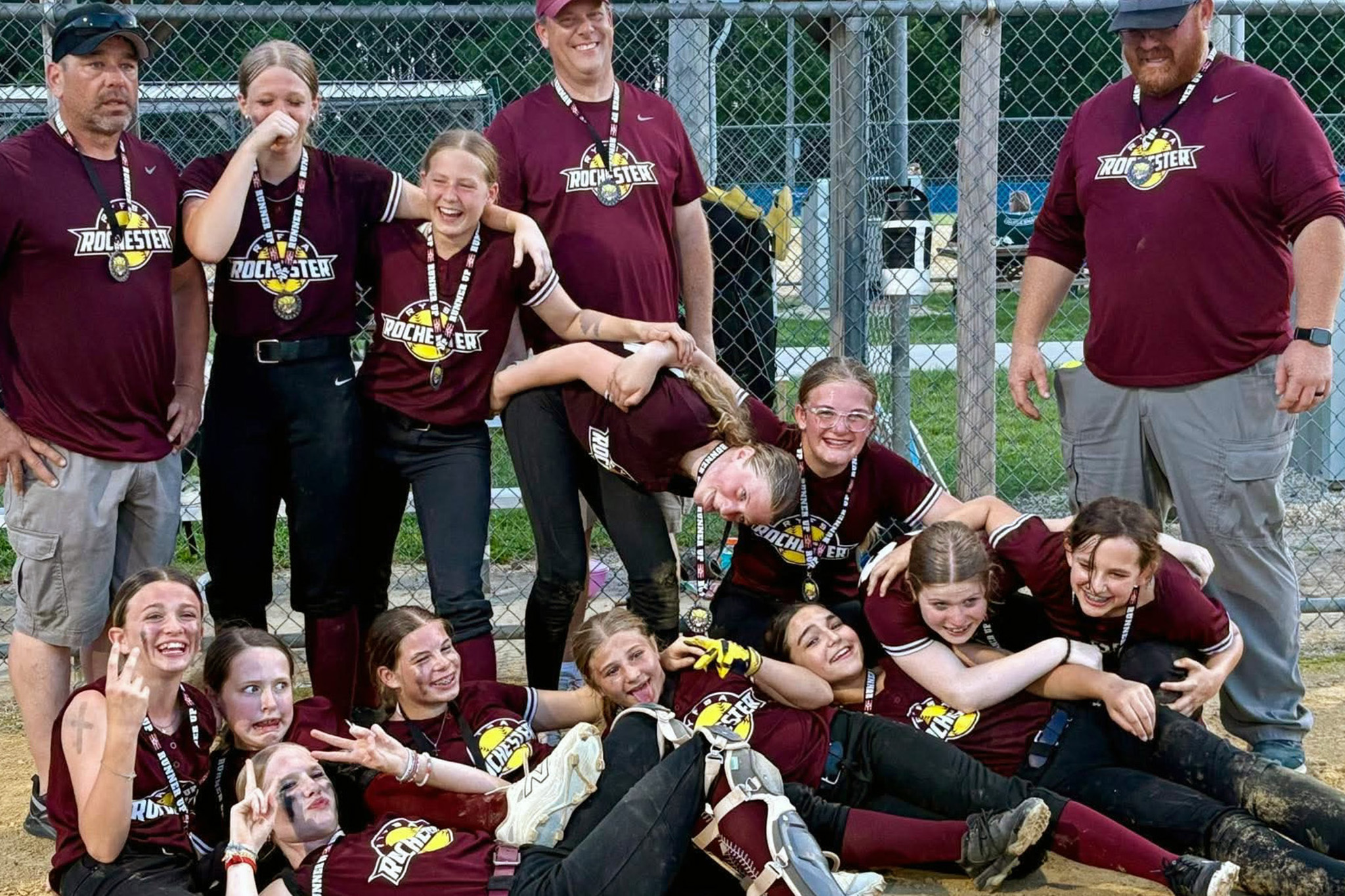 12U-reign-maroon-070525